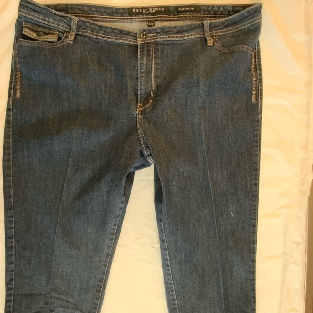 Salt Works New York City. Mid Rise Corp jeans